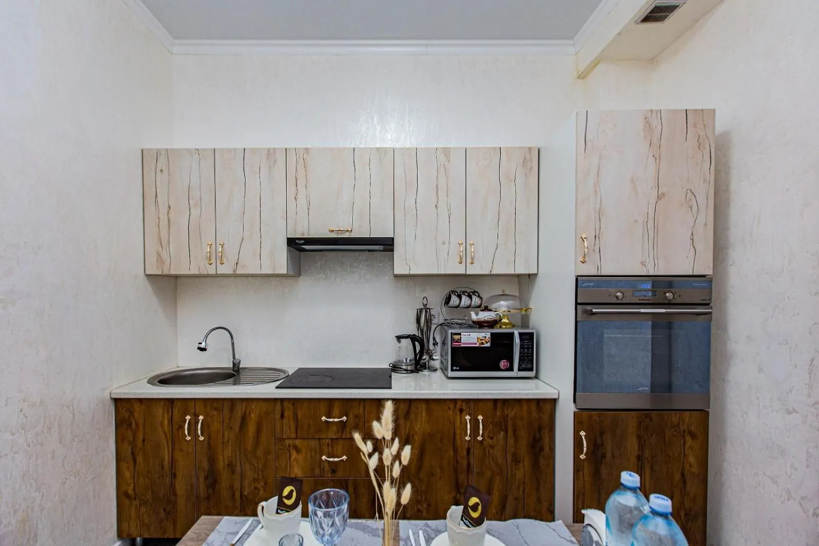 Legenda 2-Room Apartments 65 Almaty Kazakistan